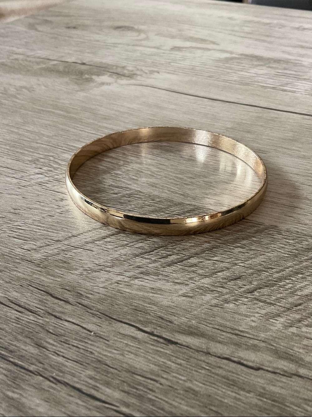 Classic Gold-Tone Women’s Bangle Bracelet
